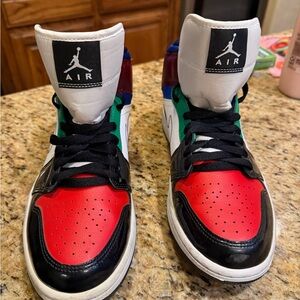 Jordan 1 mid SE multicolor